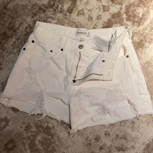 Abercrombie mid rise boy friend shorts